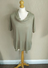 Poetry Top Size 12 UK Sage