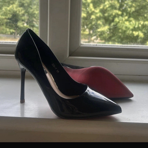 Vintage women black red - vintage, women’s