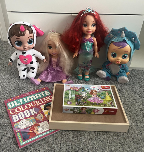 Toy lot bundle girl - lot, cry