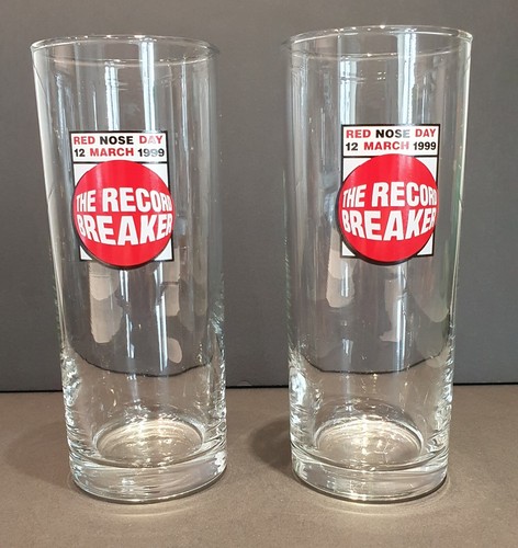 Pair comic relief - pair,