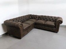 Luxury Chesterfield Corner