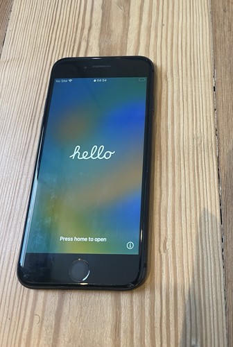 Apple iphone 64gb space - 8, grey
