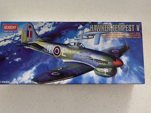 Academy scale hawker - 1/72,