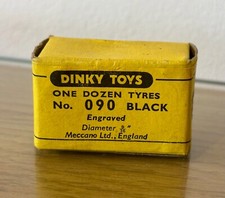 DINKY TOYS 090 Box of 12 Tyres