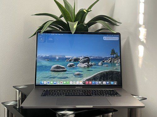 Apple macbook pro - apple,