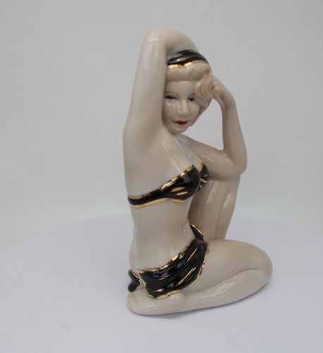 Figurine bathing beauty sexy - bathing,
