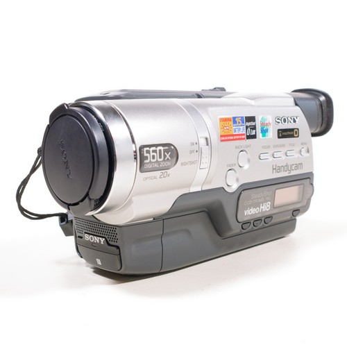 Sony handycam ccd tr748e hi8 - handycam, ccd-tr748e