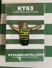 Hoidy celtic pin badge - badge,