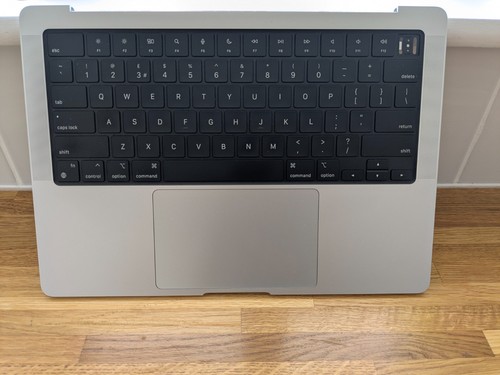 Macbook pro a2442 m1 - a2442,