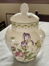 Royal Doulton Camilla Vase