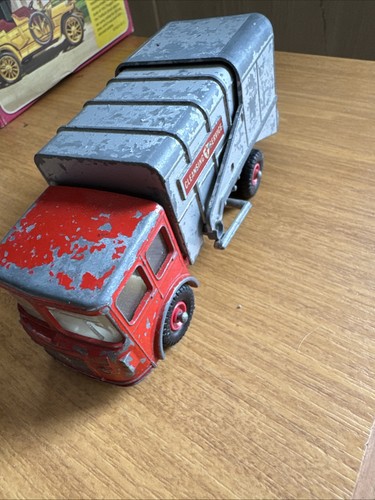 Matchbox refuse truck - truck, king