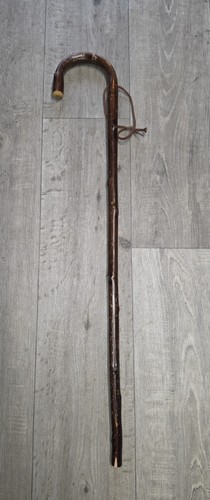 Traditional dark wooden - traditional,