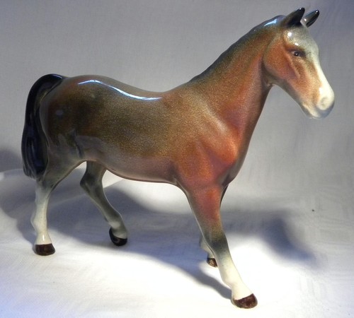 Bretby horse - bretby,