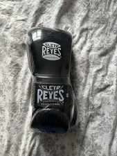 Cleto Reyes 16 Oz Boxing