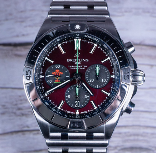 2025 breitling chronomat b01 - breitling,