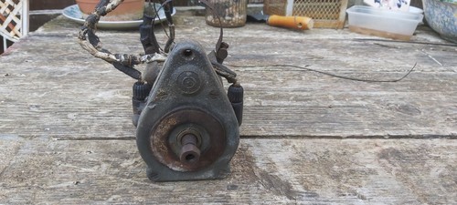 Old lucas magdyno mn2 triumph - magdyno,