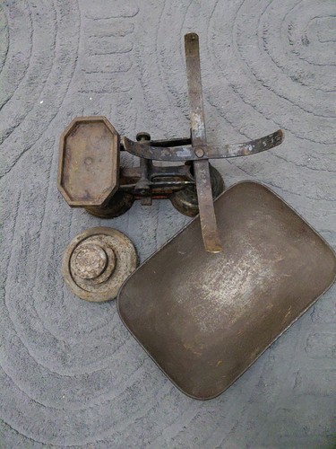 Vintage heavy cast iron - cast,