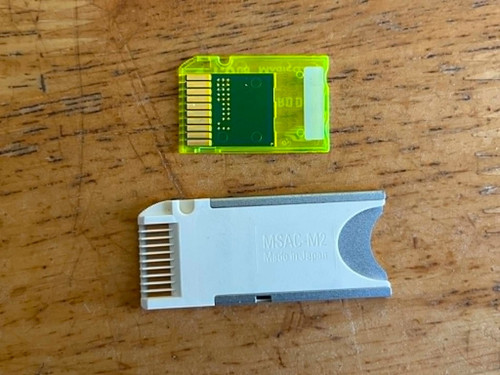 1gb yellow sandisk - yellow,