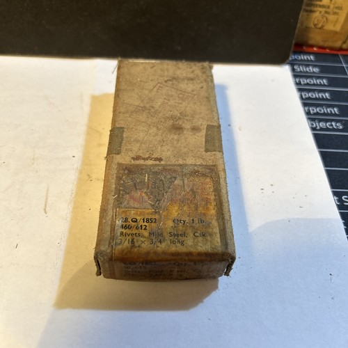 Rivets aircraft 28q 1852 - aircraft, 28q/1852