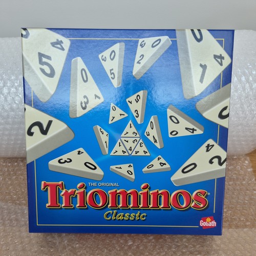 Triominos triangular dominoes - triangular,