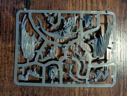 Warhammer 40k tyranids winged - warhammer,