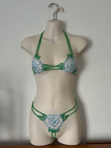 Baby blue rose - blue,