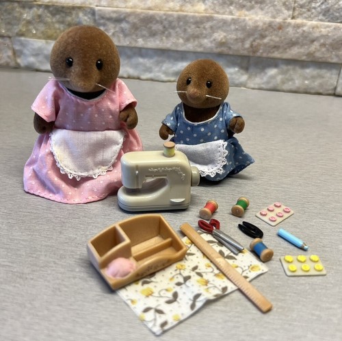 Sylvanian families sewing with - families,