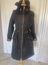 Barbour Light Wax navy Parka