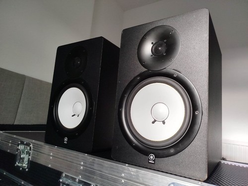 Yamaha hs80m studio monitors - yamaha,