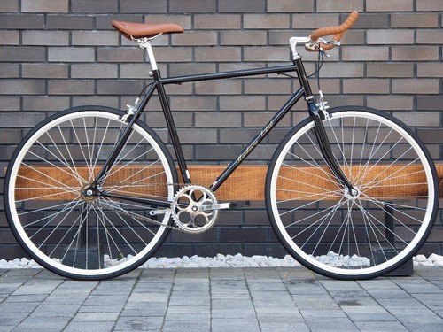 Hackney black classic vintage - black,
