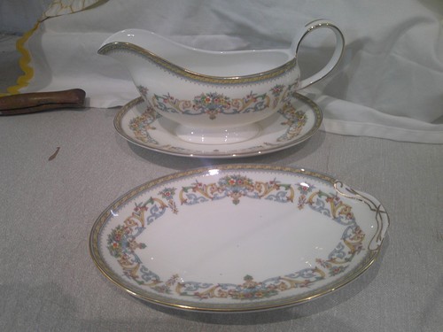 Aynsley henley gravy boat - aynsley,