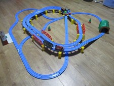 tomy trackmaster thomas the