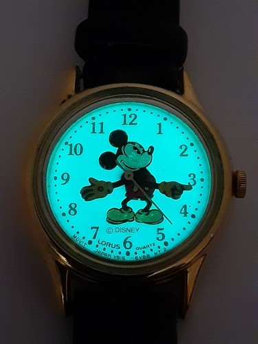 Vintage mickey mouse glow - mouse,