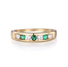Ladies 9 Carat Gold & Solid  Sterling 925 Silver Emerald & White Sapphire Ring