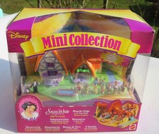 Mini Polly Pocket NEW Snow