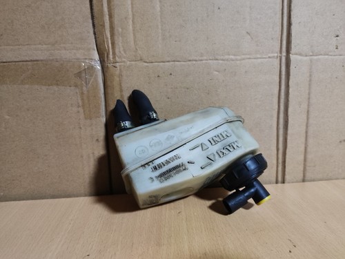 Scenic brake master cylinder - brake,