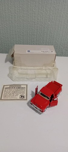 National motor museum mint red - motor,