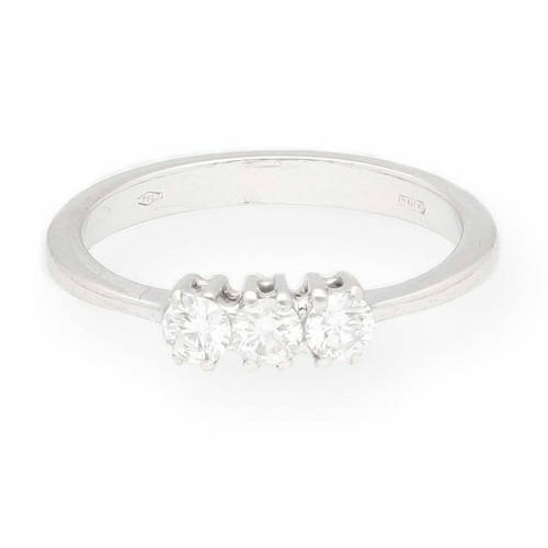18carat white gold 33ct - white, 0.33ct