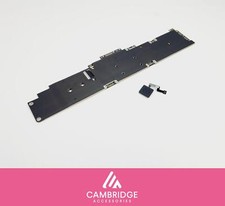 Apple MacBook Air 13" A2681