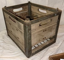 Vintage Elyria Dairies Wooden