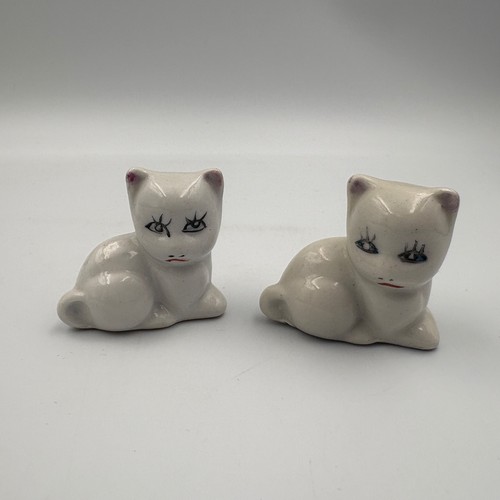 Small vintage ceramic - x,