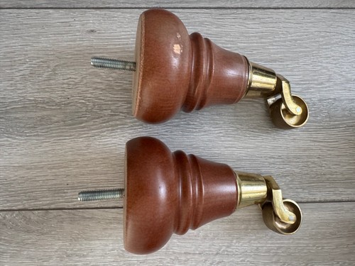 Solid wooden feet brown - wooden,