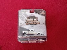 1/64 Greenlight Dually Chevrolet SILVERADO Union Pacific Railroad Maintenance