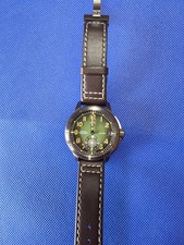 REC X4009 Hunter Green Limited