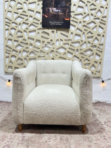 Cream accent chair - cream,