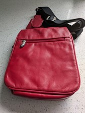 Travelon Unisex Anti-Theft Heritage Hobo Bag Red Cross Body Travel Bag New