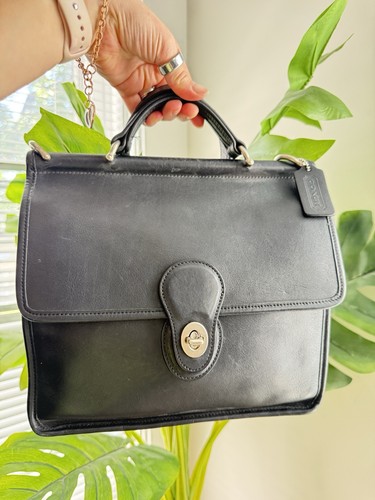 Gorgeous vintage coach - vintage,