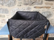 Wuglo Compact Waterproof Durable Black Dog Car Seat, Size Small