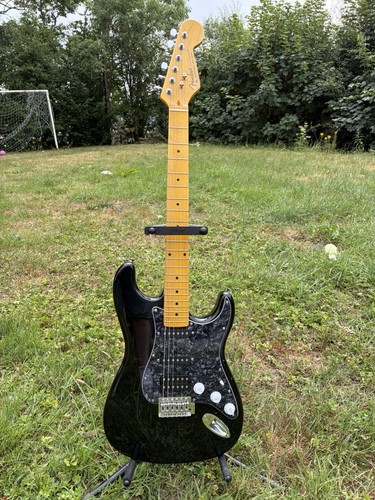 Custom strat style electric - custom,