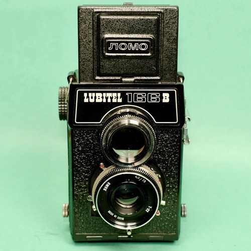 Lubitel 166b tlr medium - medium, format